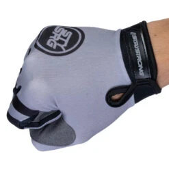 Gants Vélo Enfant Stay Strong Chevron -Vélo Équipement Magasin gants velo enfant stay strong chevron 2