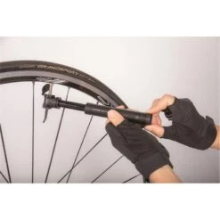 Topeak Pompe à Main Roadie 2Stage Noir -Vélo Équipement Magasin pompe a main roadie 2stage noir 4