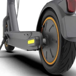 Trottinette électrique Ninebot Segway G30E II Max -Vélo Équipement Magasin trottinette electrique ninebot segway g30e ii max 6