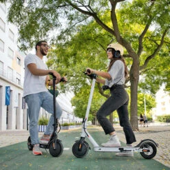 Street Surfing Trottinette Électrique Voltaik MGT 350 Black -Vélo Équipement Magasin trottinette electrique voltaik mgt 350 black 5