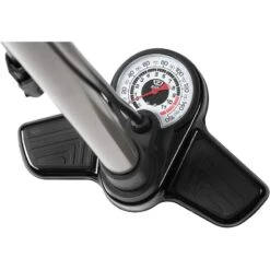 ZEFAL Profil Max FP20, Pompe A Pied Vélo Avec Large Manomètre -Vélo Équipement Magasin zefal profil max fp20 pompe a pied velo avec large manometre 2